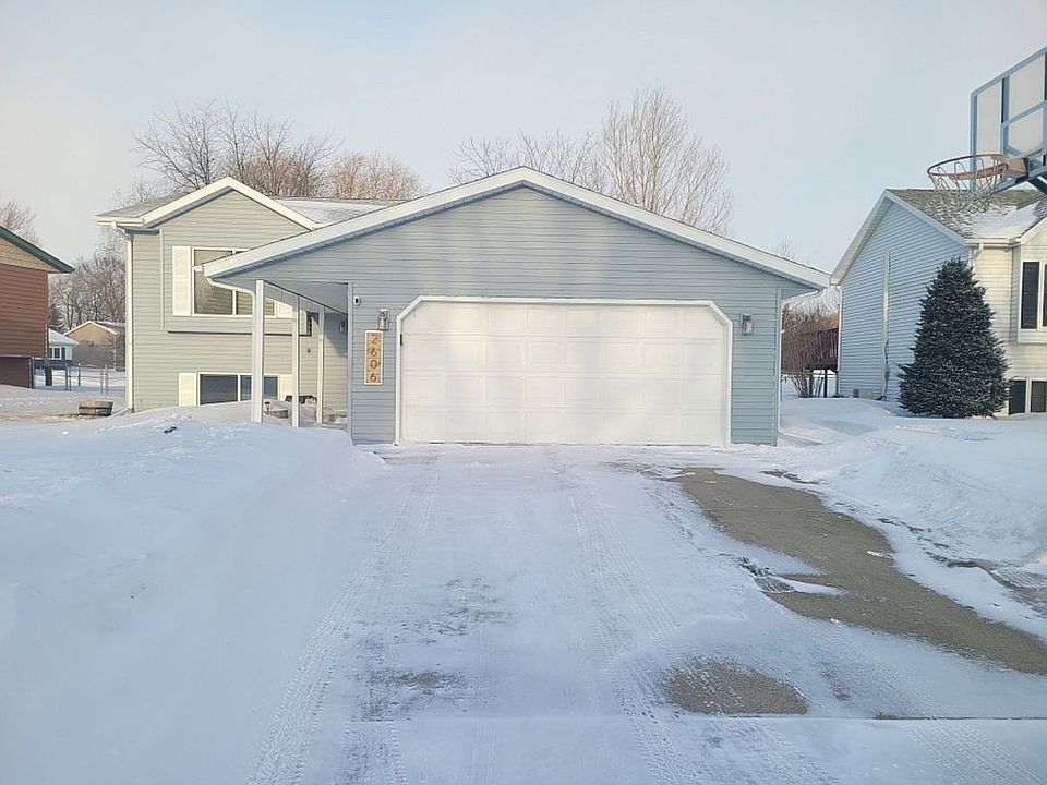1st image of 2606 29th Ave S