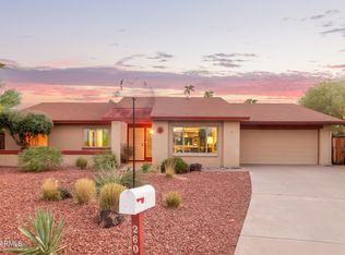 2601 E Shangri La Rd, Phoenix, AZ 85028