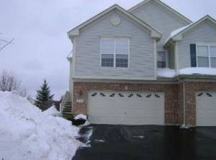 301 Emerald Ln, Algonquin, IL 60102
