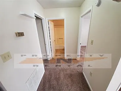 1416 N Butler Ave — Photo 3