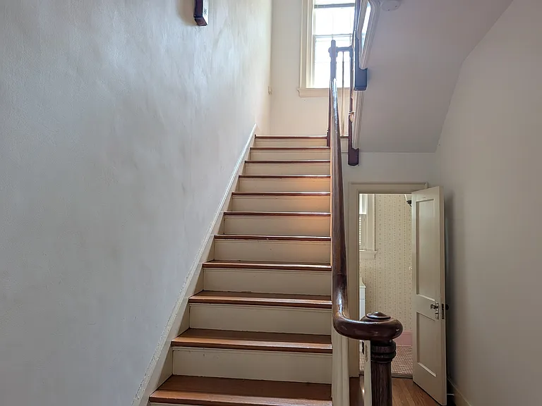 1007 Wildwood Ave — Photo 14