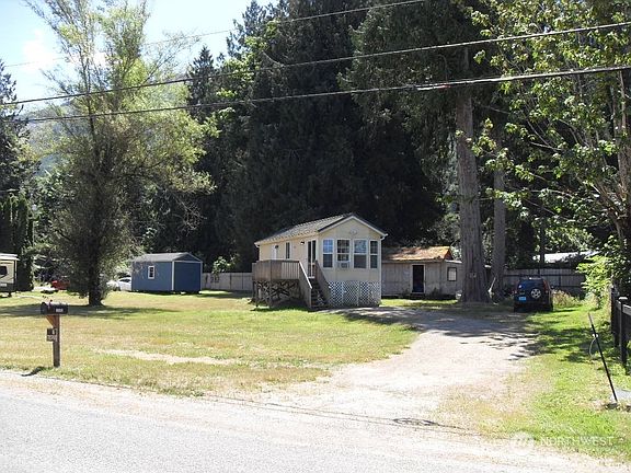 2nd image of 35590 Shangrila Drive