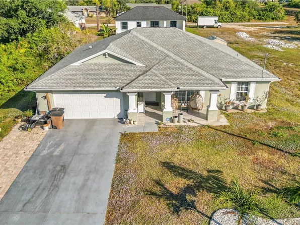 3402 2nd St W, Lehigh Acres, FL 33971