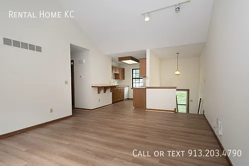 4813 Woodward St — Photo 11