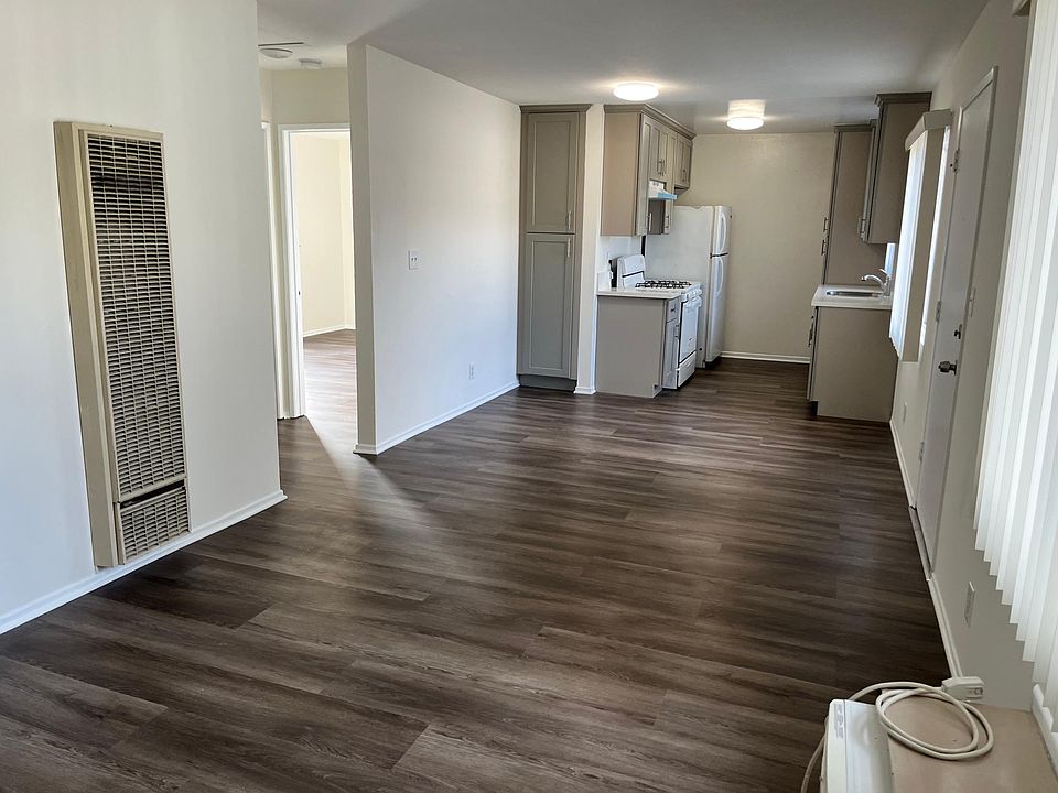 1st image of 3205 S Shasta Cir S #205