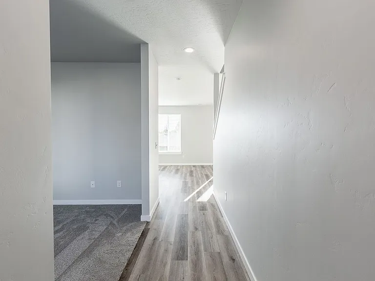 2640 N Silver Wolf Ave — Photo 8
