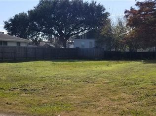 124 Hay Pl, New Orleans, LA 70124