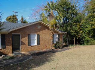 100 Eisenhower St, Easley, SC 29642