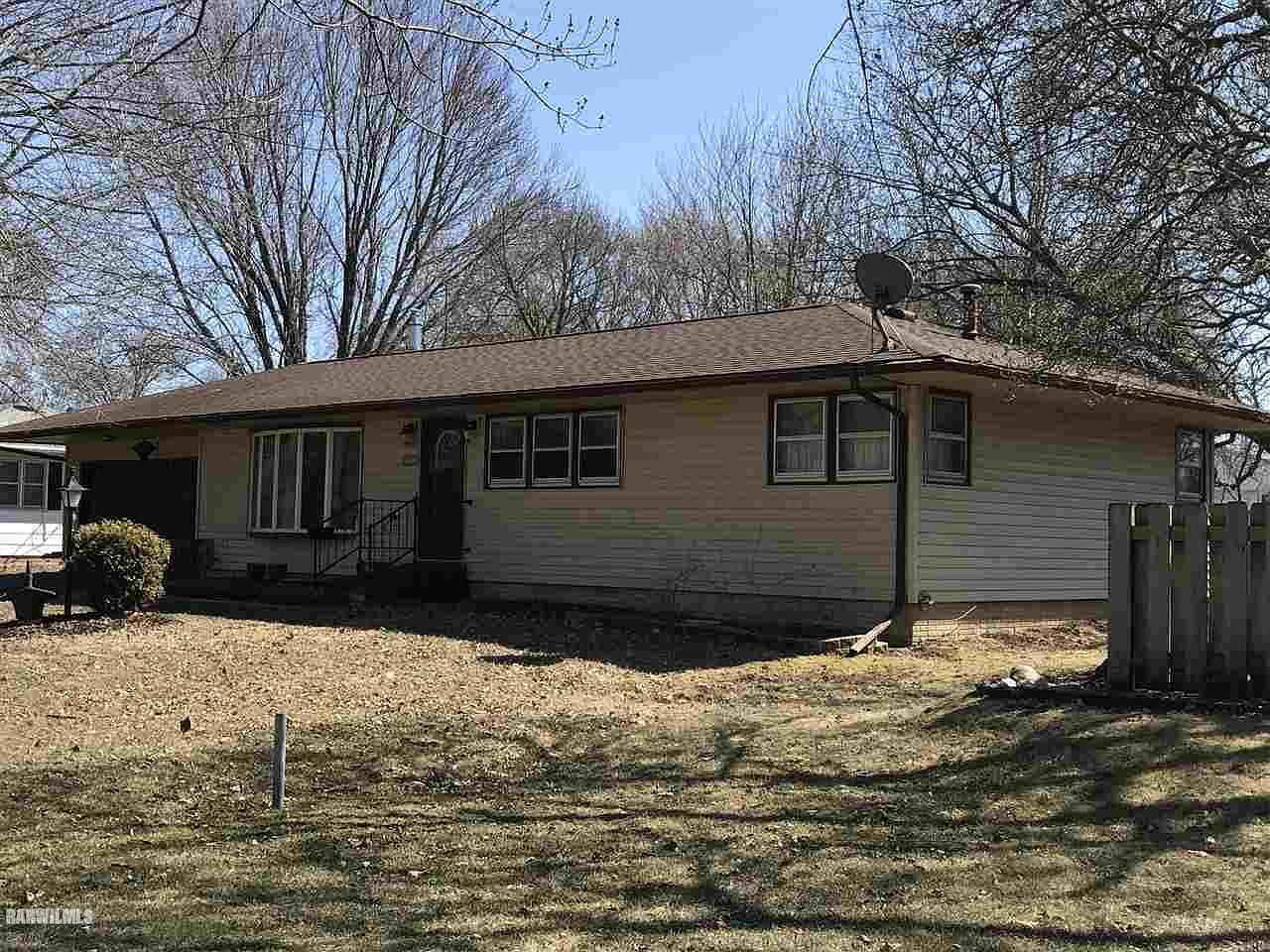 2109 Pike Rd, Savanna, IL 61074 Zillow