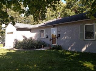 1112 S Cleveland Ave, Sioux Falls, SD 57103