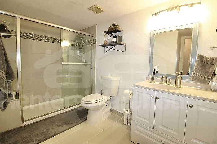 6388 Oak Ct #207 — Photo 8