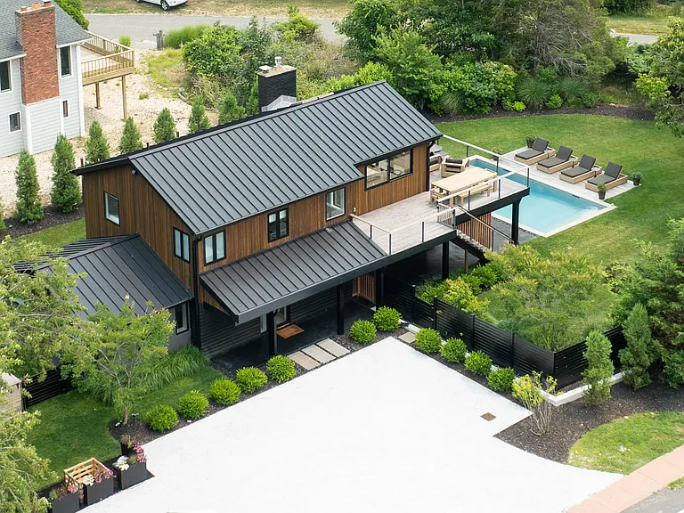 70 House 2 Rd — Photo 3