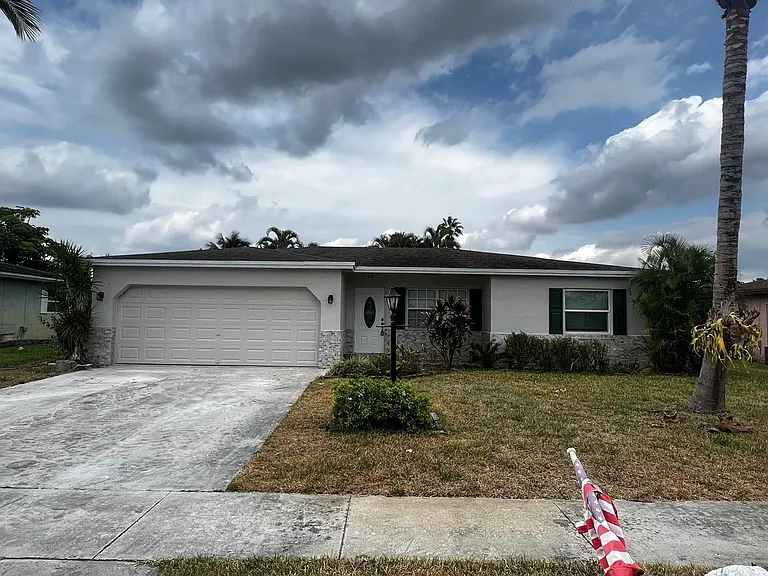 4585 Betelnut St — Photo 22
