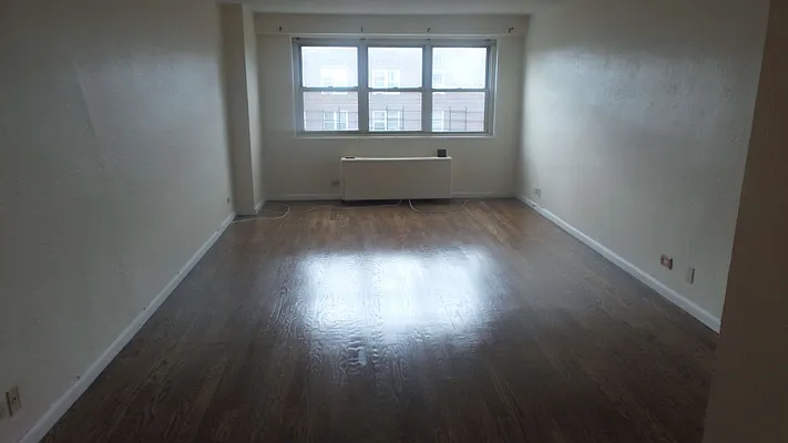 Sold by Metro Garden Realty NYC | media 18