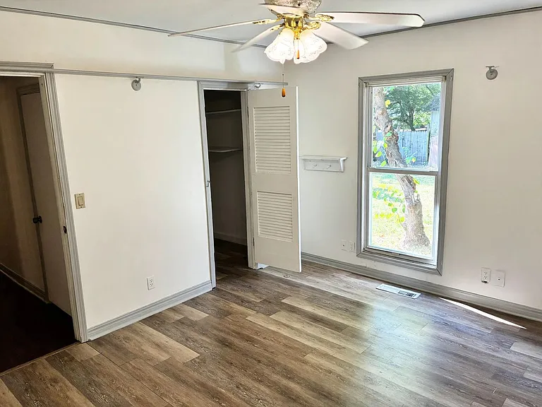 5212 S Columbia Pl — Photo 20