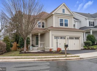 9801 Amsterdam St, Lorton, VA 22079