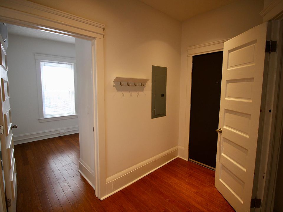 3 bedroom