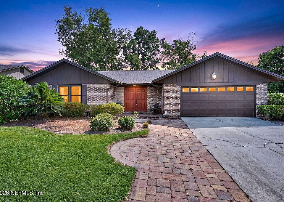 1st image of 584 ARTHUR MIDDLETON Circle