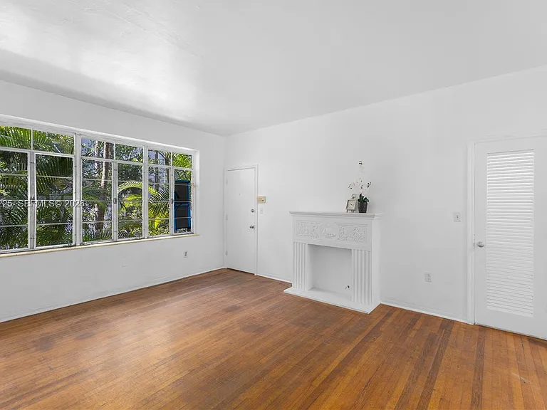 817 Lenox Ave #6 — Photo 4