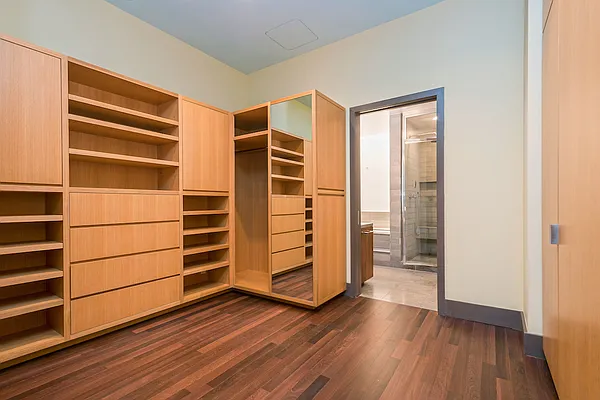 Rented by CMB Realty, LLC | media 17