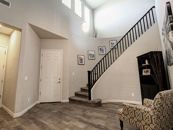 3rd image of 4087 E Comstock Dr