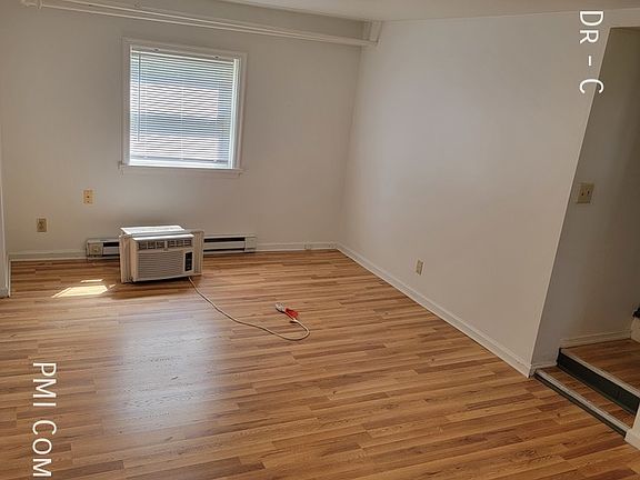 4th image of 602 Wilder Dr APT C