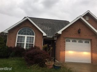 104 Jacob Ln, Lemont Furnace, PA
