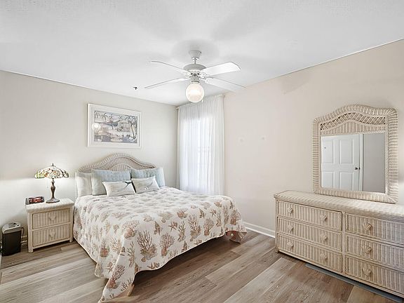 5th image of 17462 Front Beach Rd #55302