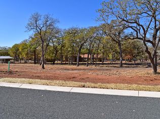 2143 Stone Mdw, Fredericksburg, TX 78624