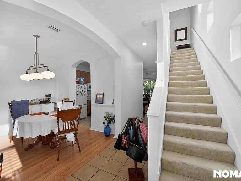 2346 Felicity Pl — Photo 23