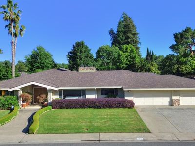 3910 American River Dr, Sacramento, CA, 95864