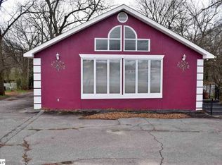 657 Chesnee Hwy, Spartanburg, SC 29303