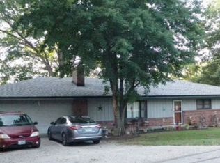 781 Santa Fe Dr, Forsyth, MO 65653