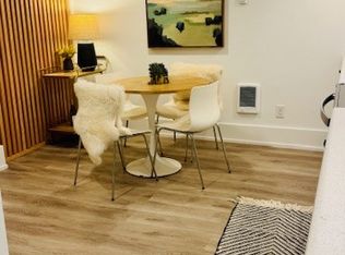 1619 N 46th St #B, Seattle, WA 98103