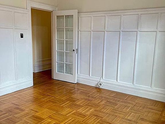2nd image of 109 Seaman Ave APT 5E