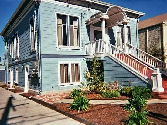 611 Santa Clara Ave #C
