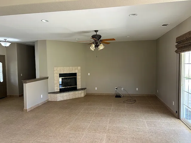 495 Gentle Breeze Way — Photo 2