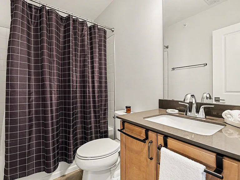 11549 Helmond Way #115 — Photo 20