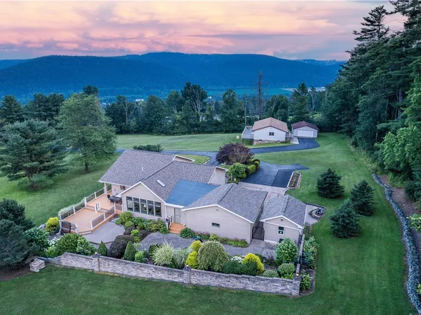 6 Goodhue Ter, Addison, NY 14801