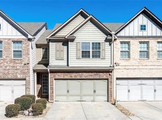 933 Spicy Oak Dr, Lawrenceville, GA 30044