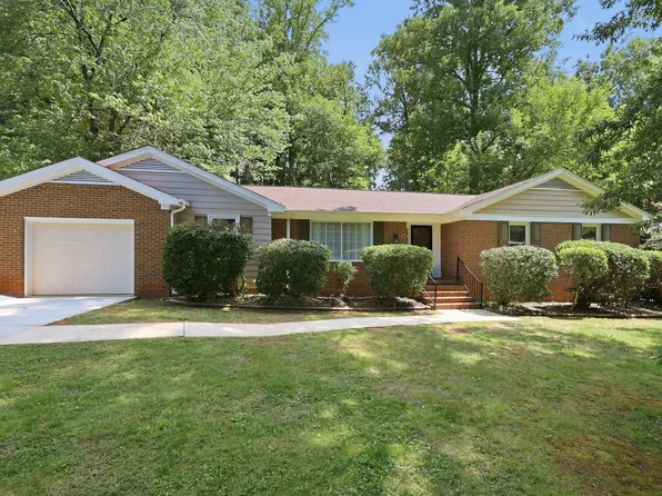 409 Oakridge Rd, Cary, NC 27511