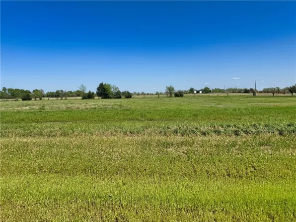 9892 Panther Creek Rd, Iola, TX 77861