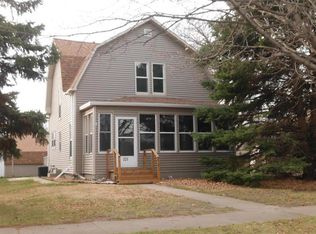 321 W 11th Ave, Mitchell, SD 57301