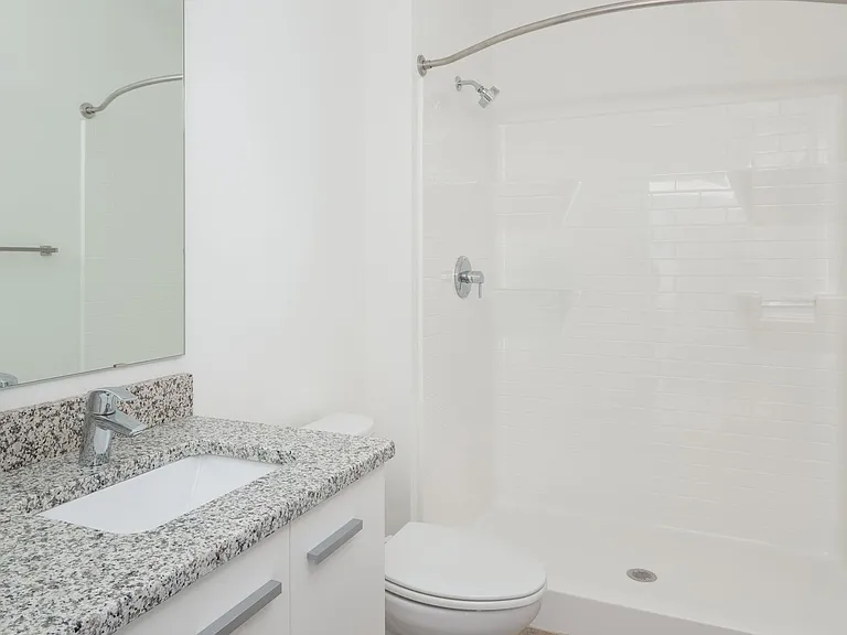 Quartet Apartments — Photo 12