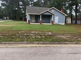 307 N Main St, Spring Lake, NC 28390