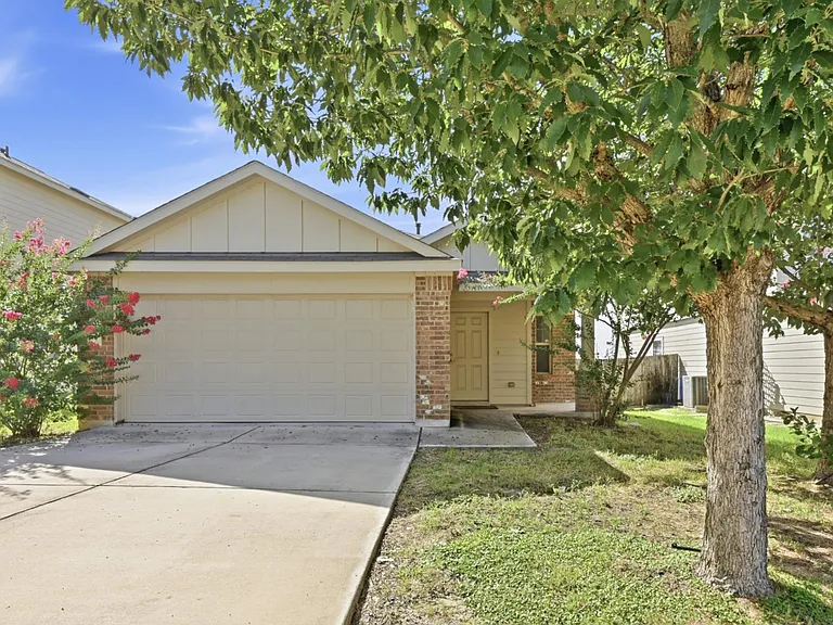 10209 Crescendo Ln — Photo 1