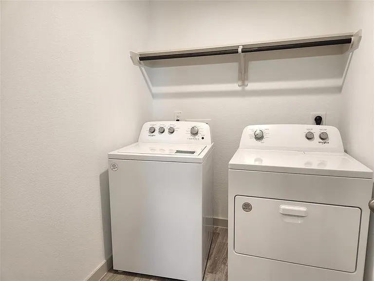 7826 Sleek Flock Ln — Photo 10