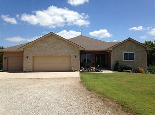 6000 NE Shaffer Rd, Topeka, KS 66617