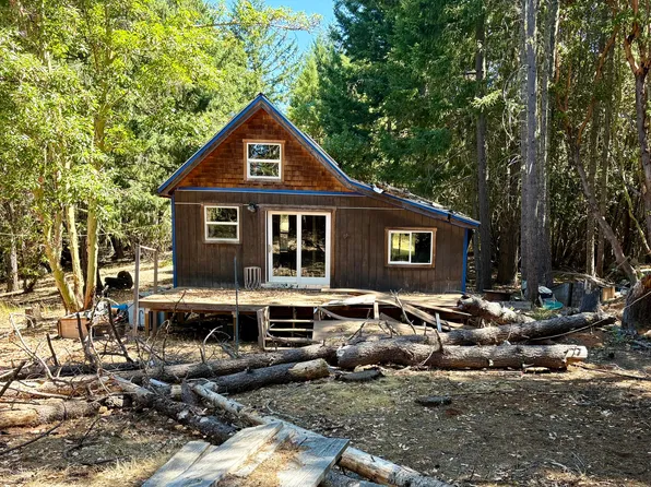 1650 McDonald Creek Rd, Bridgeville, CA 95526