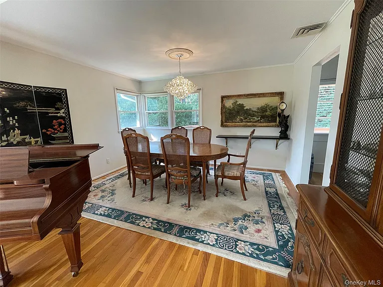 6 Preston Ct — Photo 5